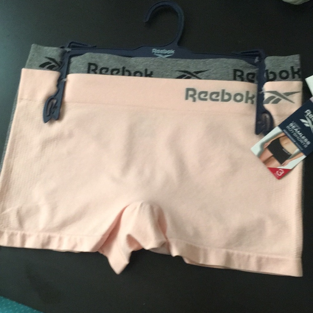 Reebok seamless boy shorts
